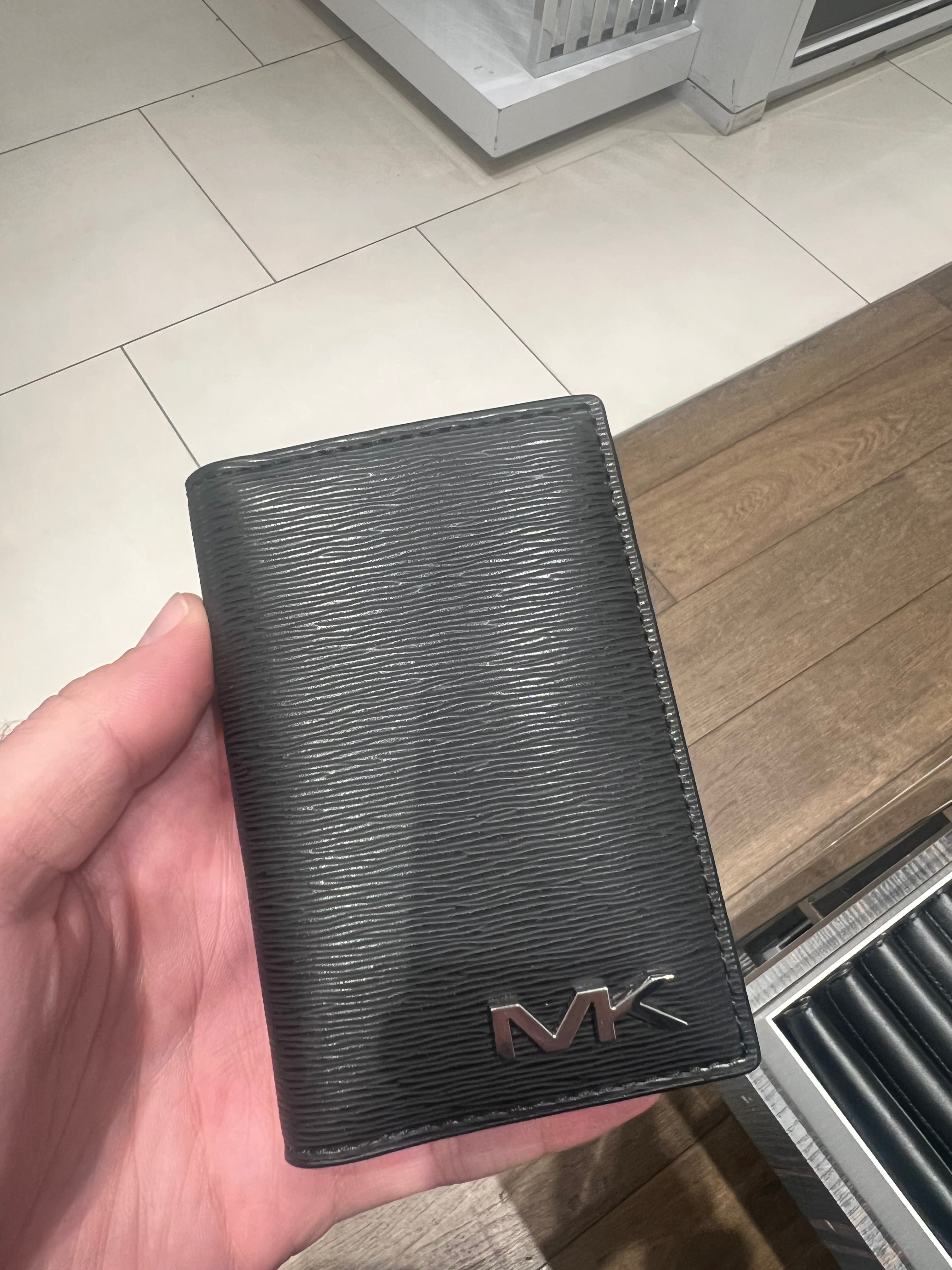 Michael Kors Folding Card case